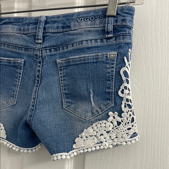 Vigoss The Jagger Short Blue Denim with Lace Appliqué & Distressed Kids Size 12 - Picture 5 of 12